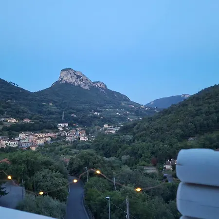 La Casa Sul Tetto - Outdoor شقة Calice Ligure