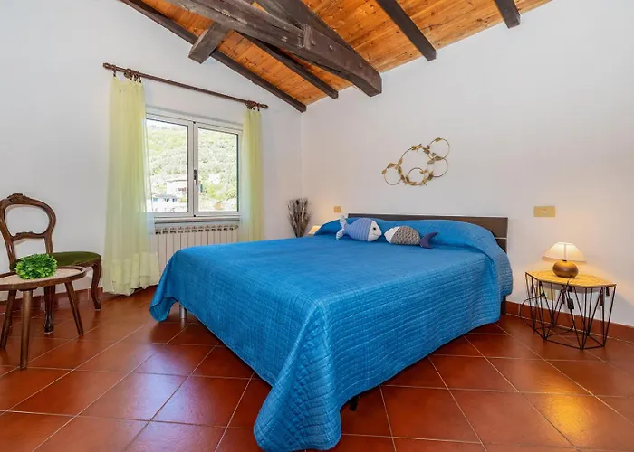 La Casa Sul Tetto - Outdoor * Calice Ligure